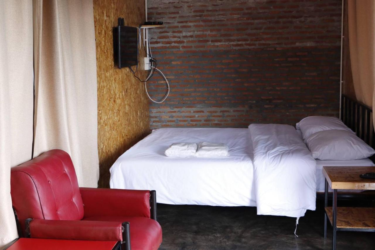 Smile Box Coffee & Resort Nong Hin Zewnętrze zdjęcie