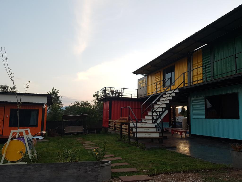 Smile Box Coffee & Resort Nong Hin Zewnętrze zdjęcie